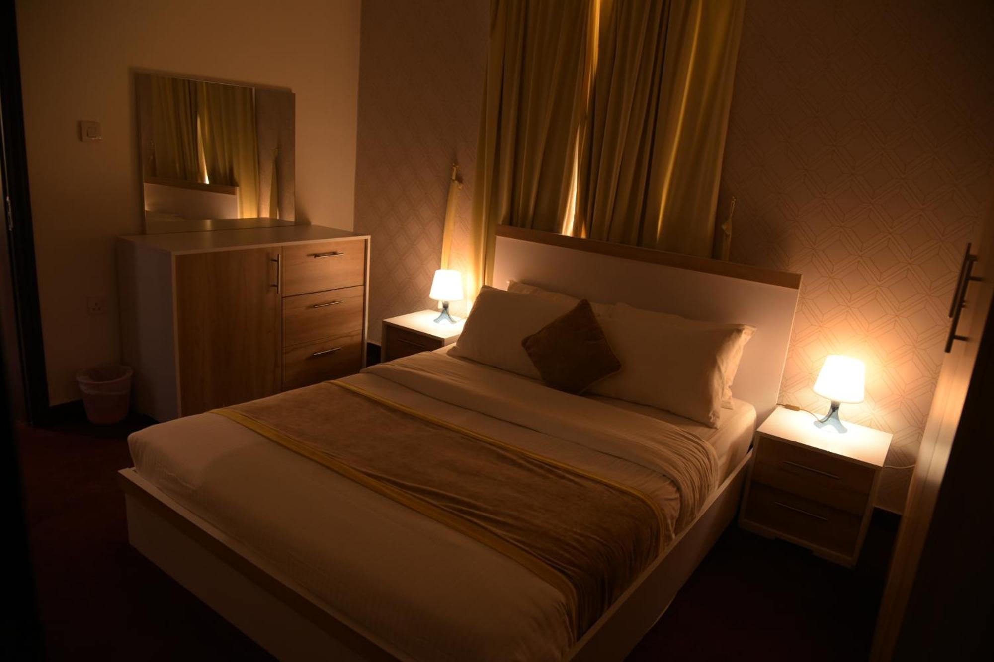 Dahlia Hotel Apartment Riggae Кувейт Экстерьер фото
